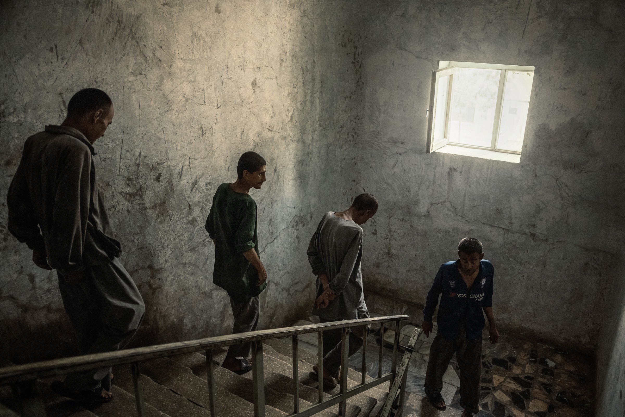 photograph by Marco Gualazzini — image 15 of 72