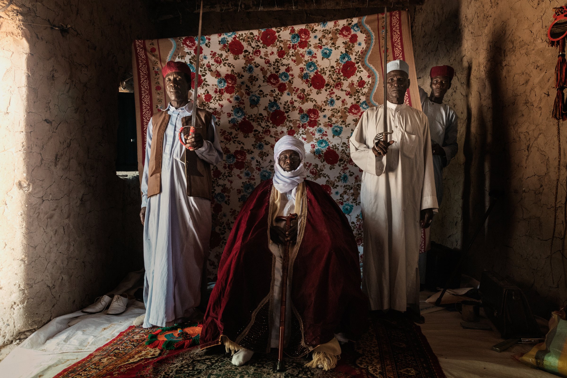 photograph by Marco Gualazzini — image 36 of 72