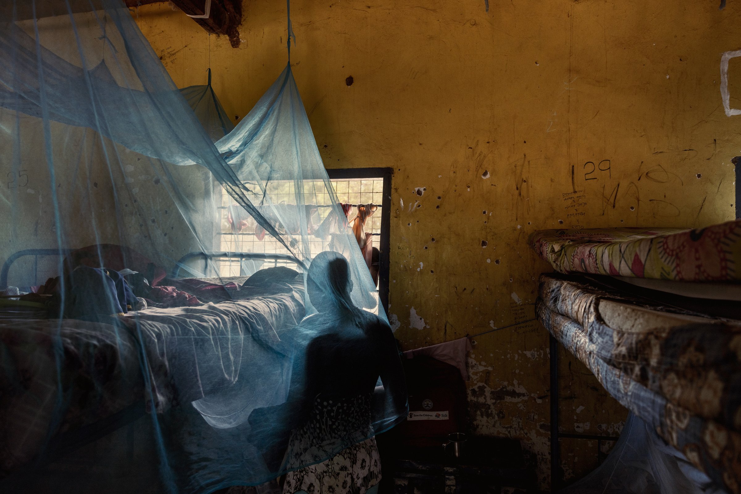 photograph by Marco Gualazzini — image 48 of 72