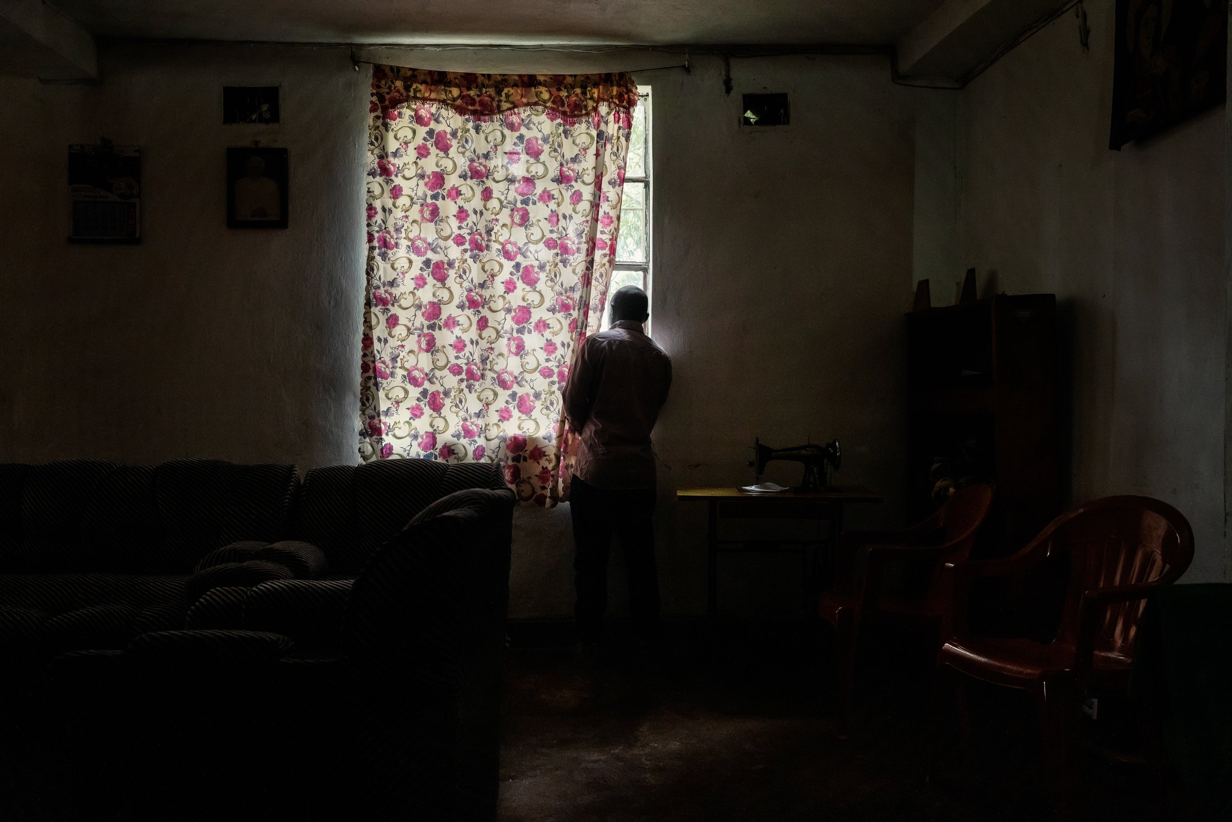 photograph by Marco Gualazzini — image 49 of 72