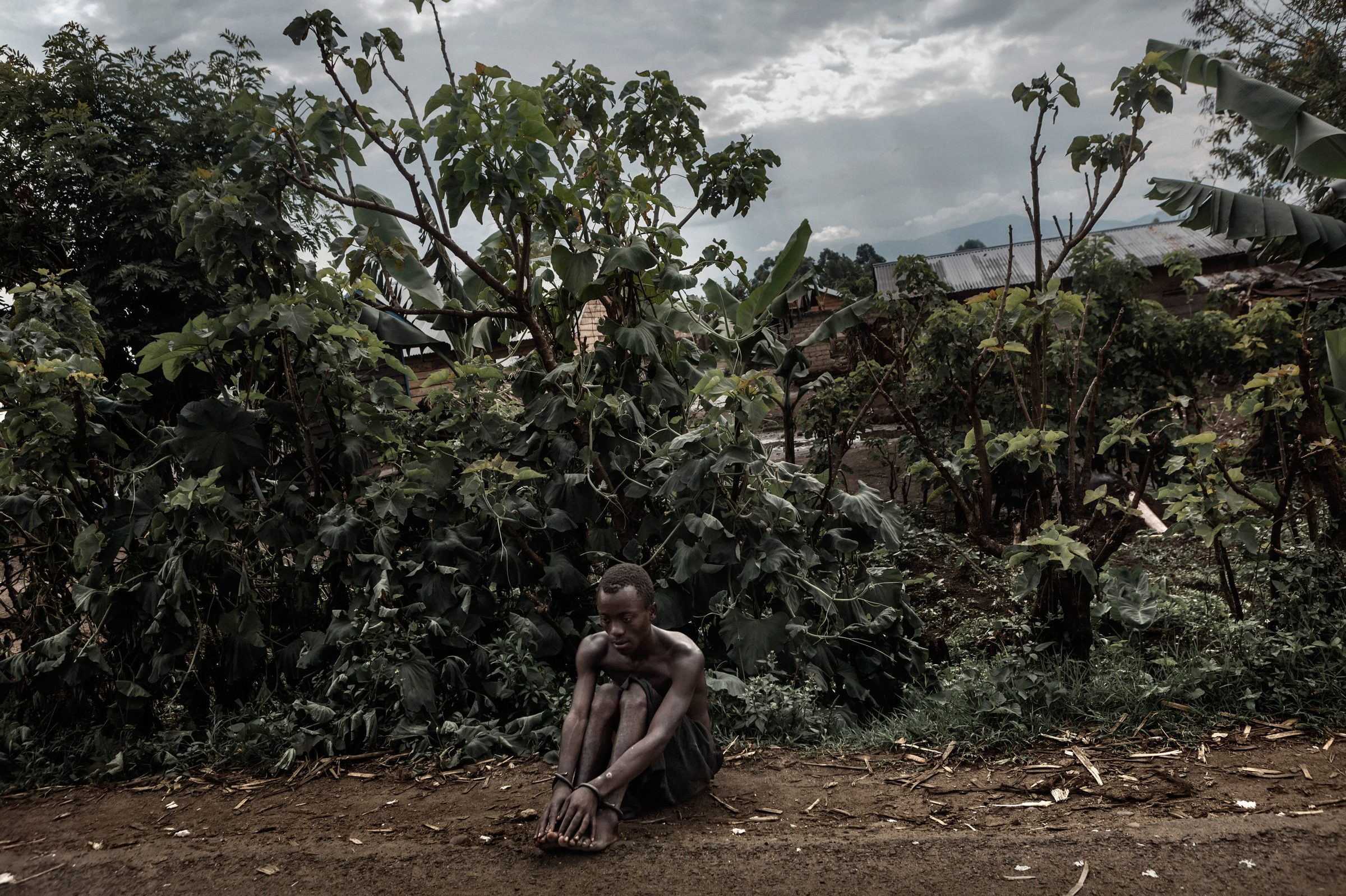 Et moriente mori — DR Congo — 2022 — photograph by Marco Gualazzini — image 3 of 30