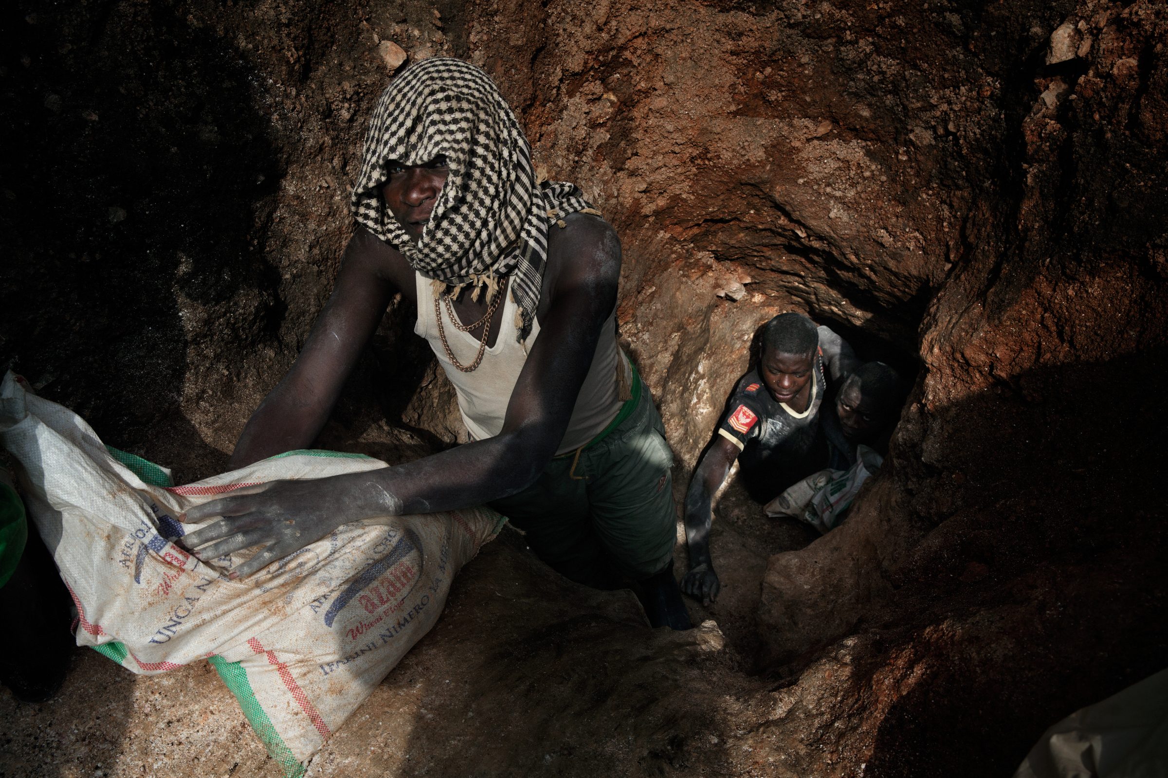 Et moriente mori — DR Congo — 2022 — photograph by Marco Gualazzini — image 16 of 30