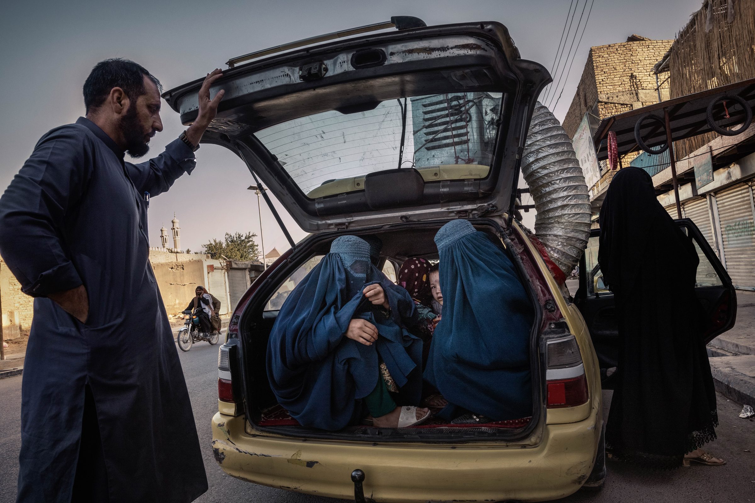 Afghanistan: one year later — Afghanistan — 2024 — photograph by Marco Gualazzini — image 7 of 20