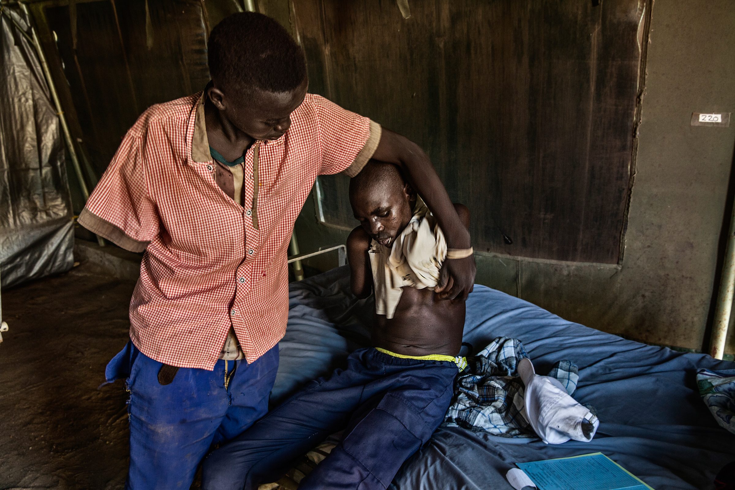 Sudan Border War — Sudan — 2013 — photograph by Marco Gualazzini — image 9 of 20